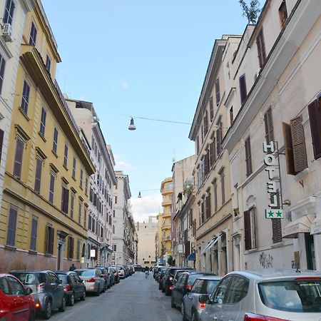 Roma Carina Hotel Exterior foto